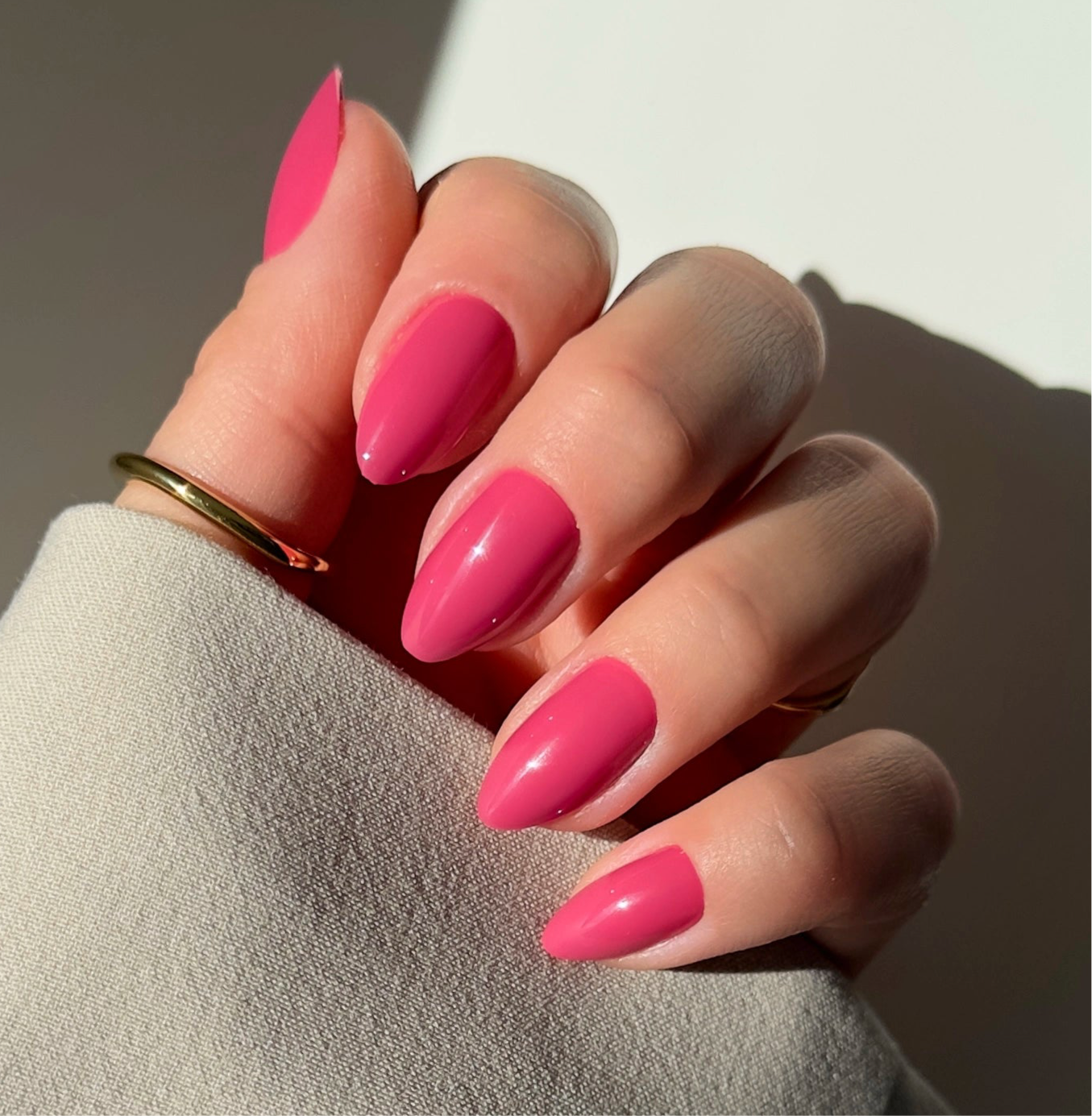 Blush Affair almond Softgel Press On Nails (inkl. Klebesticker & Nagelkleber)