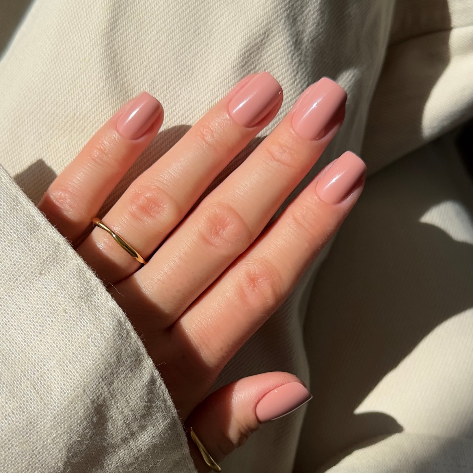 Toffee Nude short s square Softgel Press On Nails (inkl. Klebesticker & Nagelkleber)