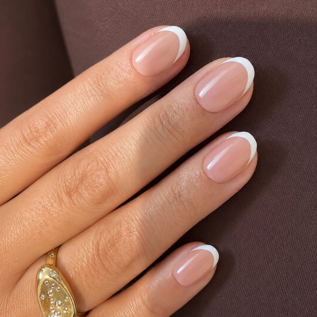 French Round M Infilled Technologie Softgel Press On Nails (inkl. Klebesticker & Nagelkleber)