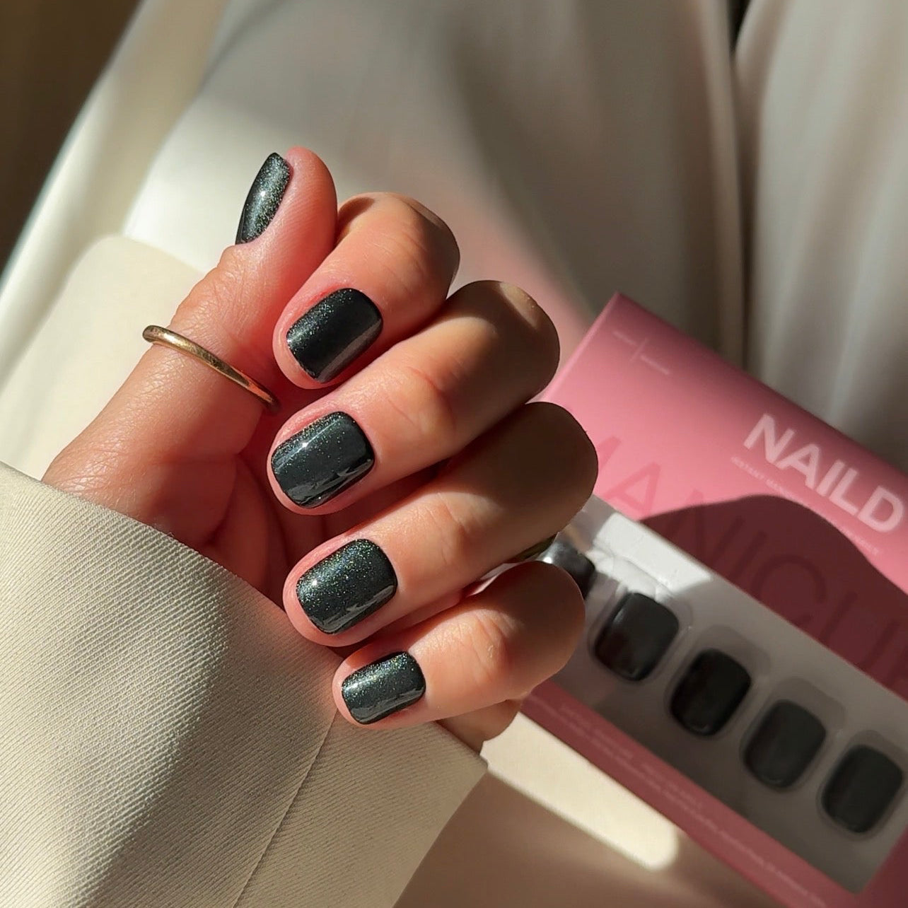 Mystic Short XXS Square Softgel Press On Nails (inkl. Klebesticker & Nagelkleber)