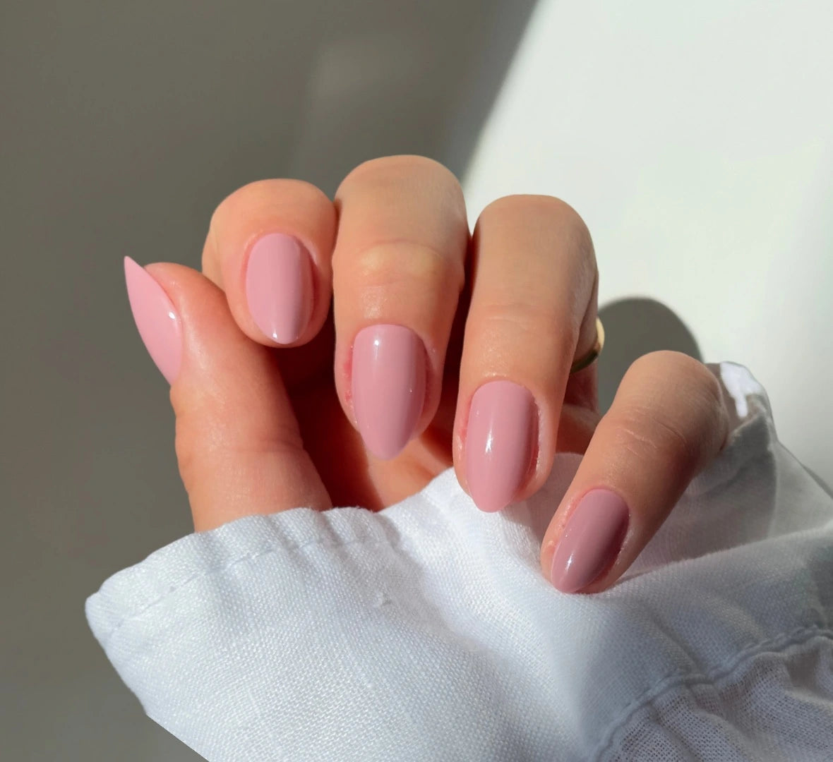 Pink whisper almond Softgel Press On Nails (inkl. Klebesticker & Nagelkleber)
