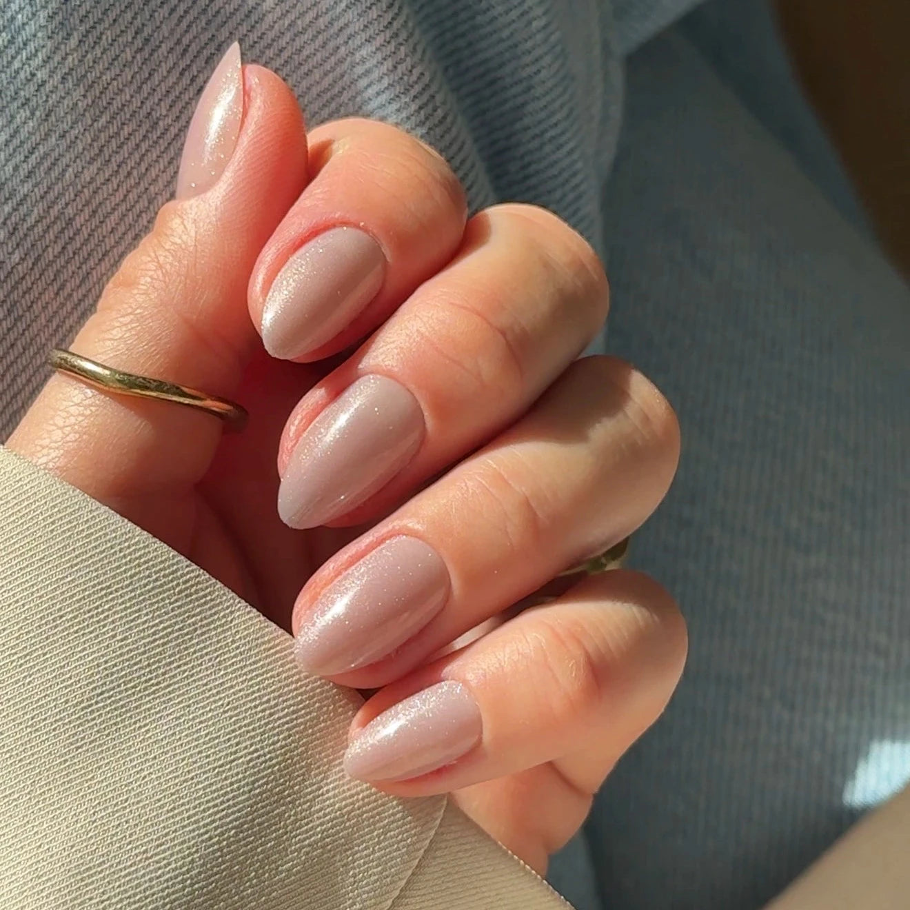 Star Almond Softgel Press On Nails (inkl. Klebesticker & Nagelkleber)