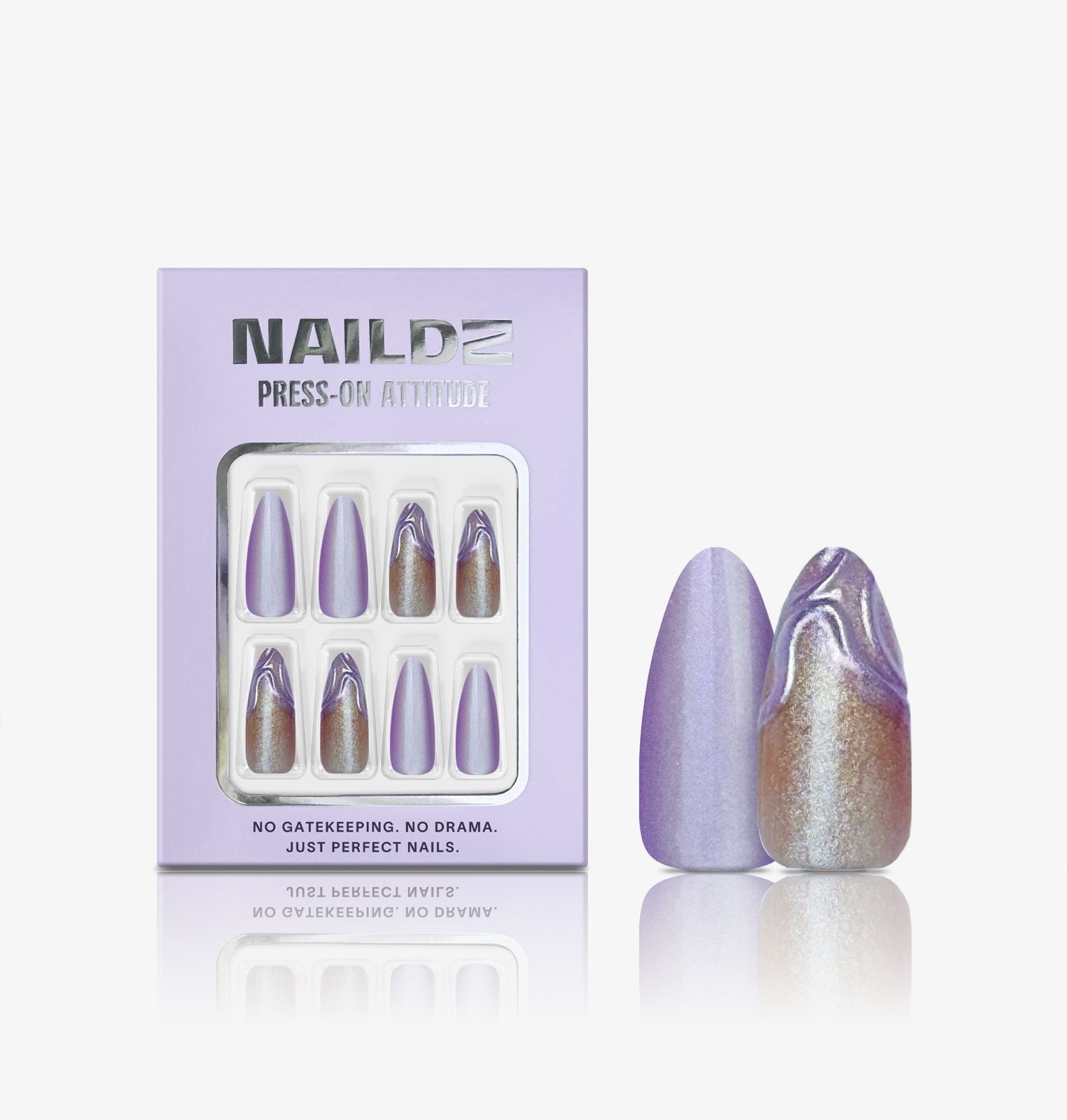 Aura Wave 3D Almond NAILDZ Softgel Press On Nails (inkl. Klebesticker & Nagelkleber)