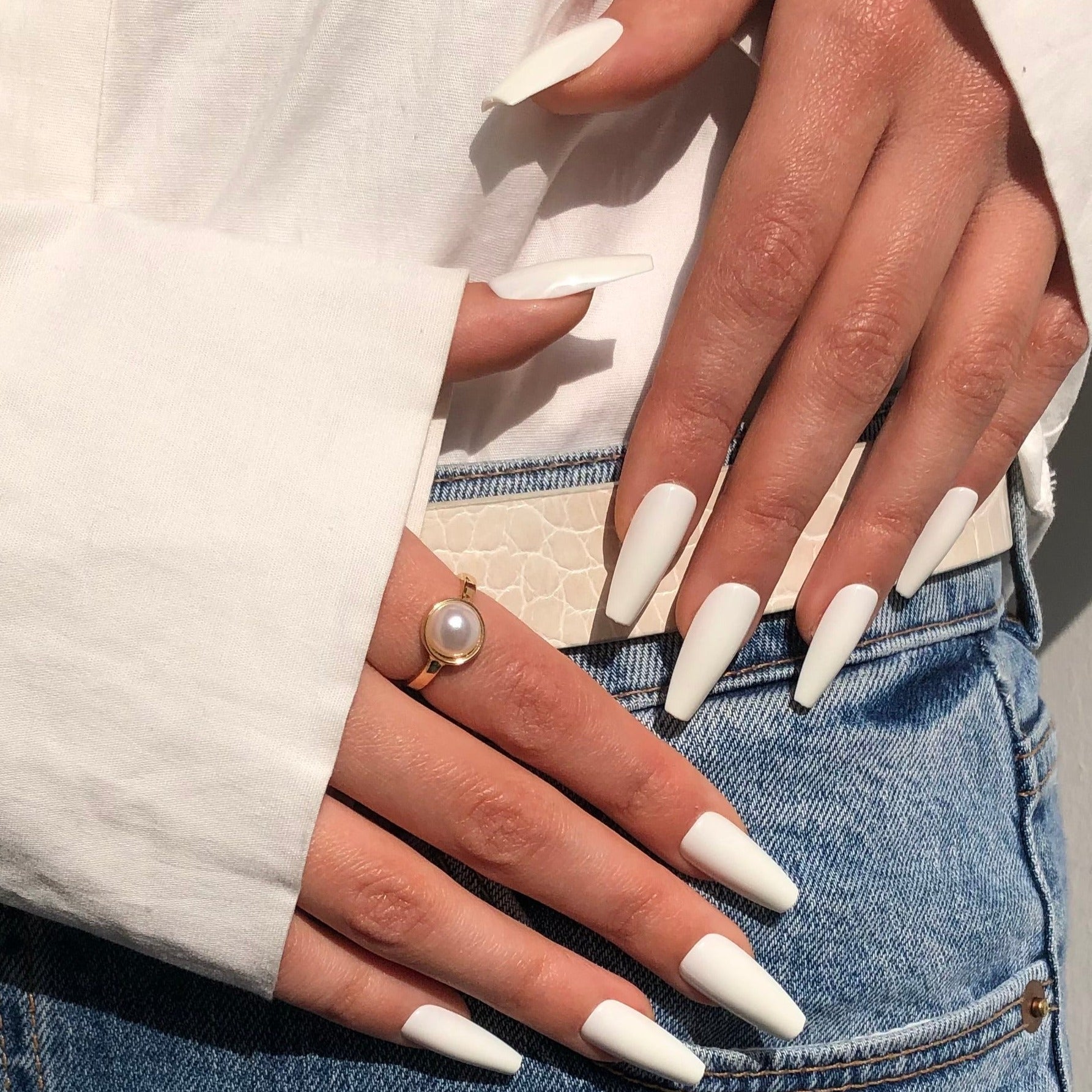White extra-long Press On Nails (inkl. Nagelkleber)
