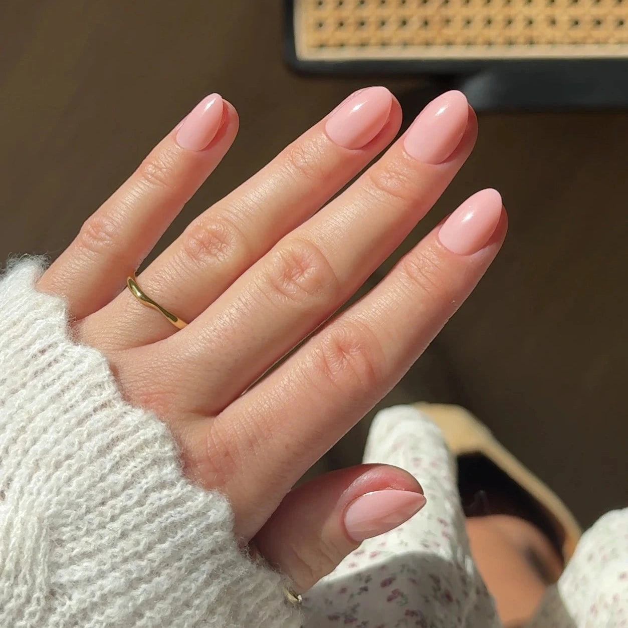 Soft Bloom Short Rounded Softgel Press on Nails (inkl. Klebesticker & Nagelkleber)