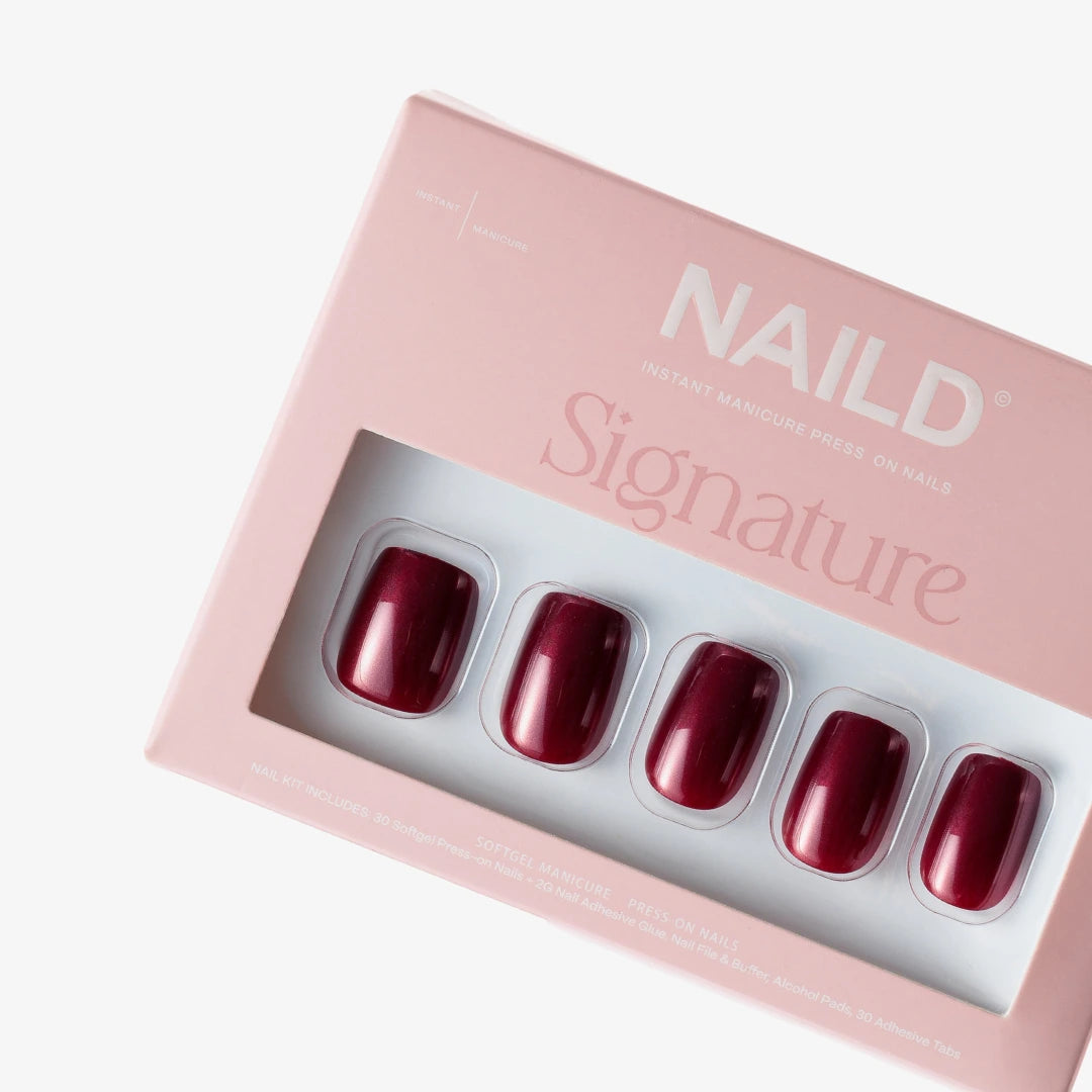 Vela Short Square Softgel Press on Nails (inkl. Klebesticker & Nagelkleber)