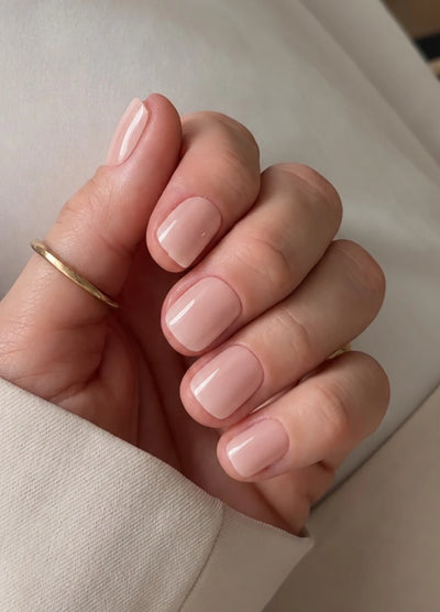 NAILD Silk Nude XXS – getragen (Barely There)