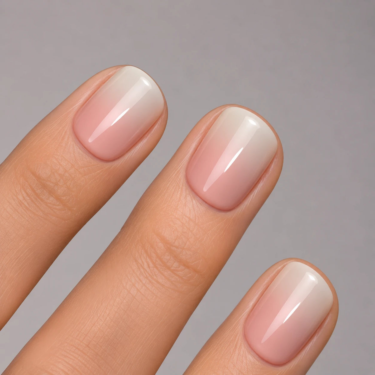 NAILD Milkshake Chrome Short XXS Square Press-On Nails – Nahaufnahme Farbe & Form