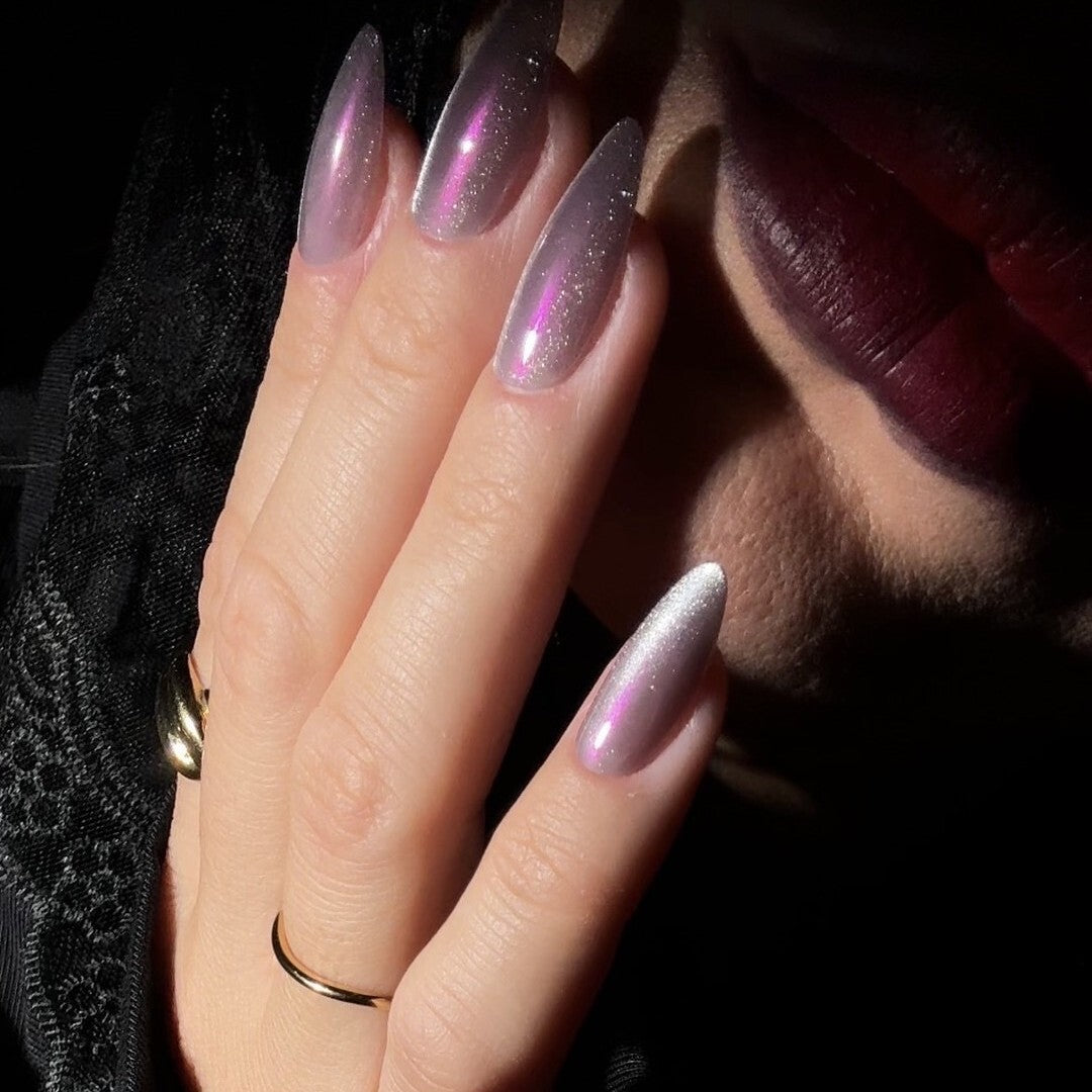 NAILD Halloween Special – Chrome Nails
