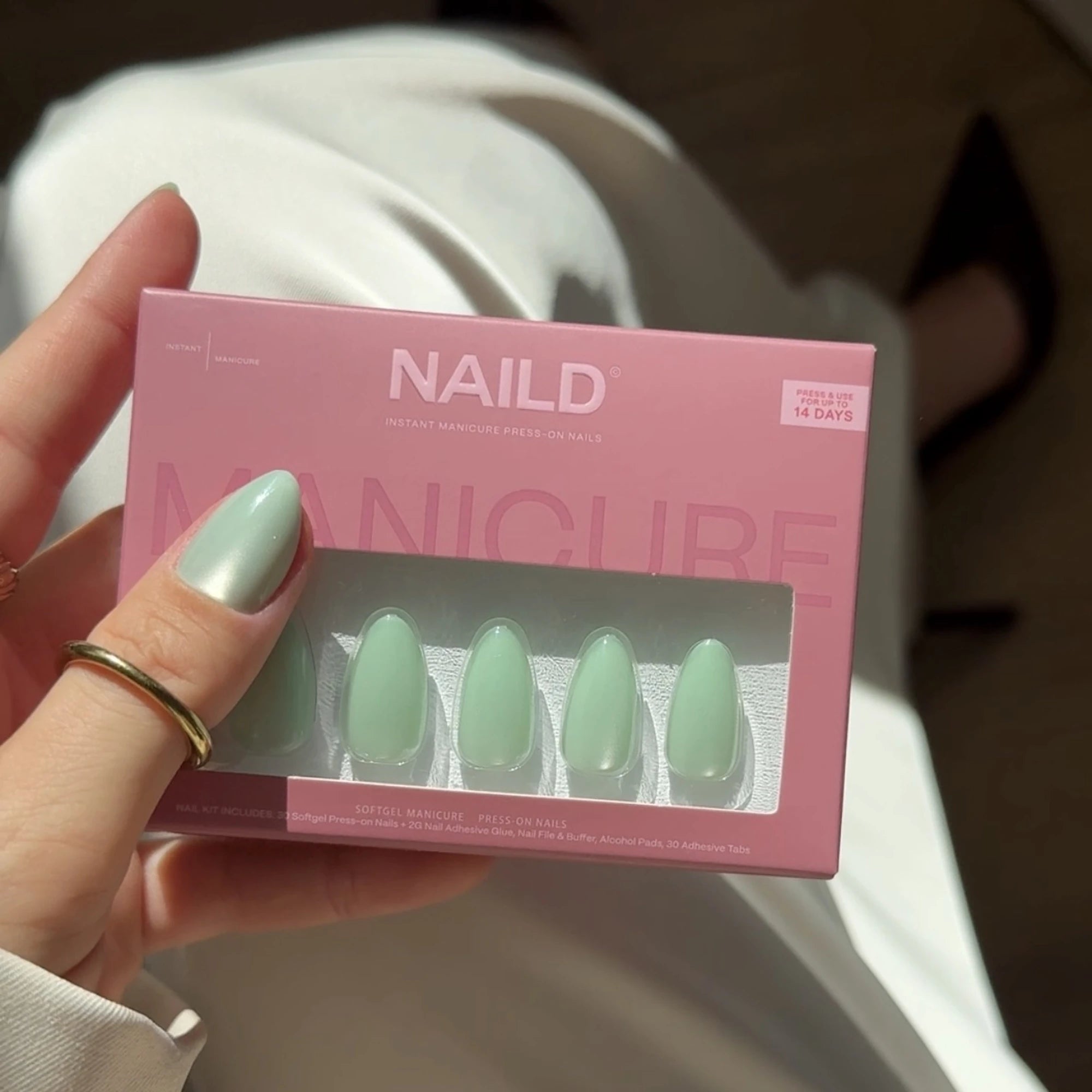 Sugar Mint Almond Softgel Press On Nails (inkl. Klebesticker & Nagelkleber)