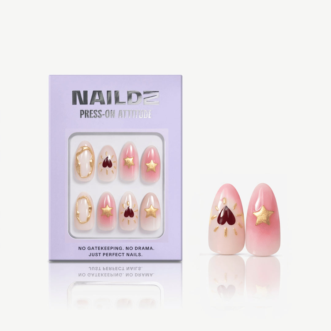 Pure heart Almond 3D NAILDZ Softgel Press On Nails (inkl. Klebesticker & Nagelkleber) (Kopie)